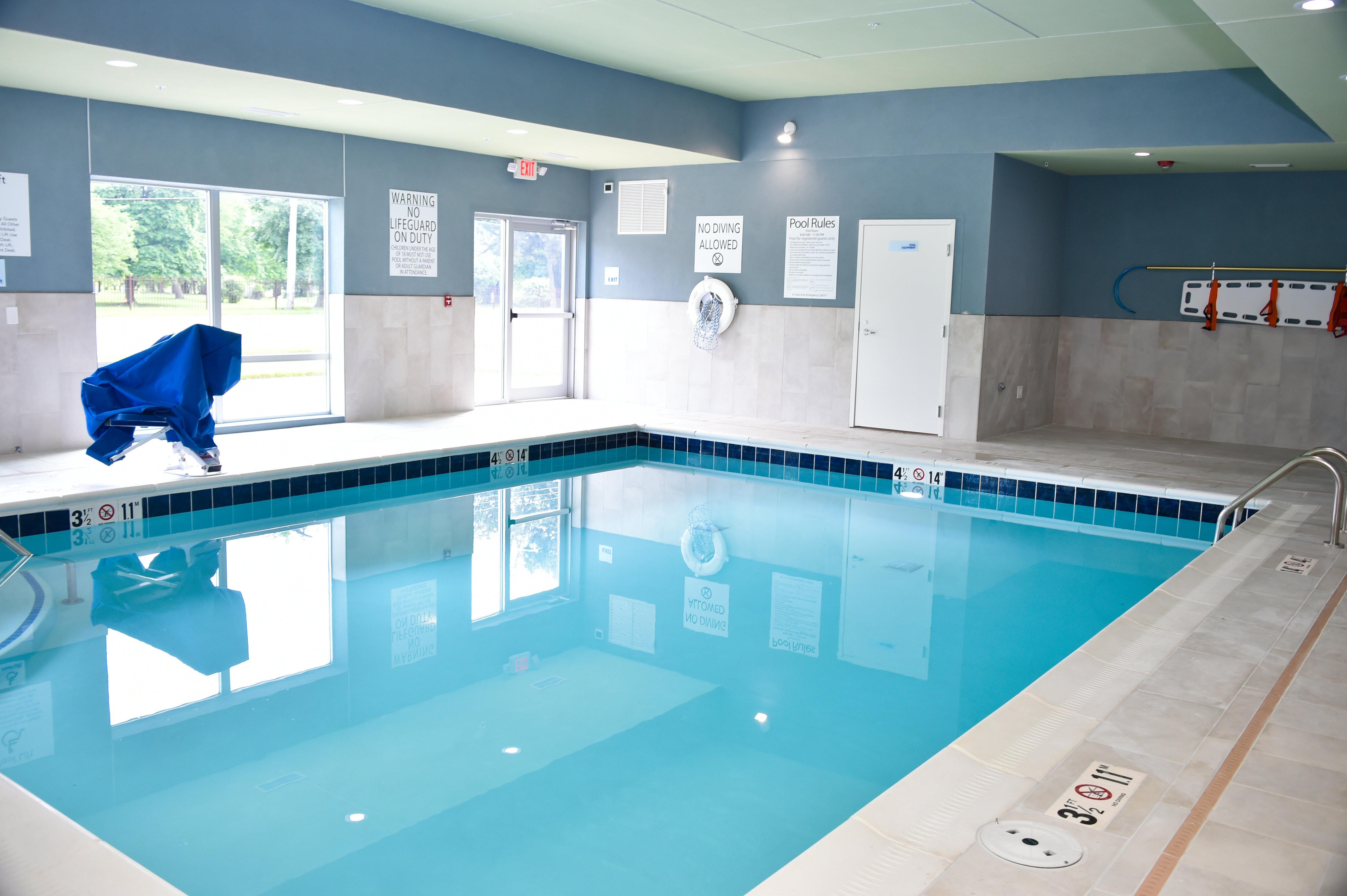 Holiday Inn Express & Suites - Bensenville - O'Hare By Ihg Zewnętrze zdjęcie