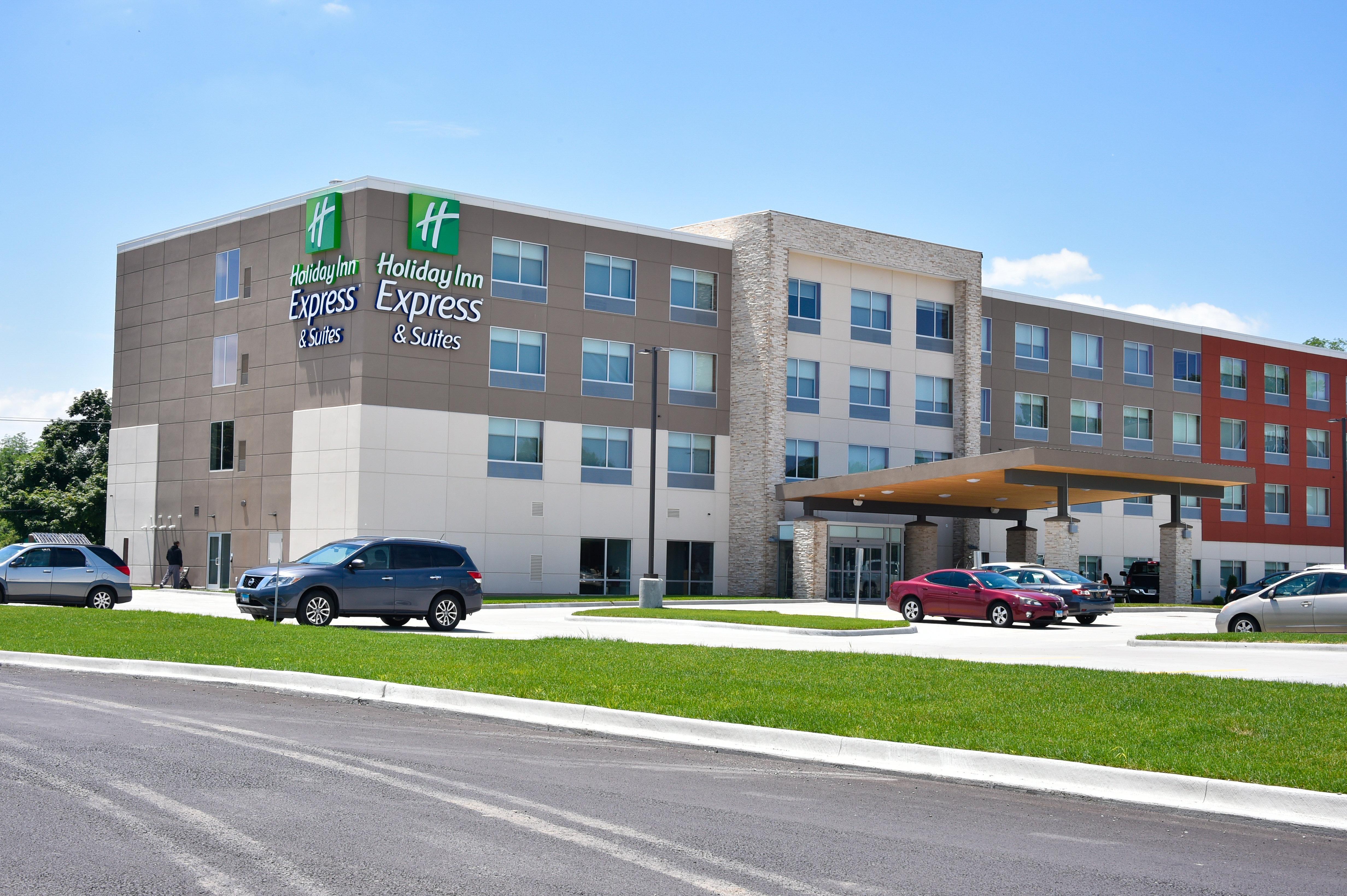 Holiday Inn Express & Suites - Bensenville - O'Hare By Ihg Zewnętrze zdjęcie